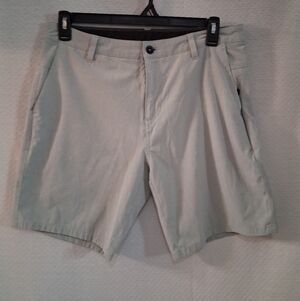 Vuori Men's Light Gray Flat Front Shorts